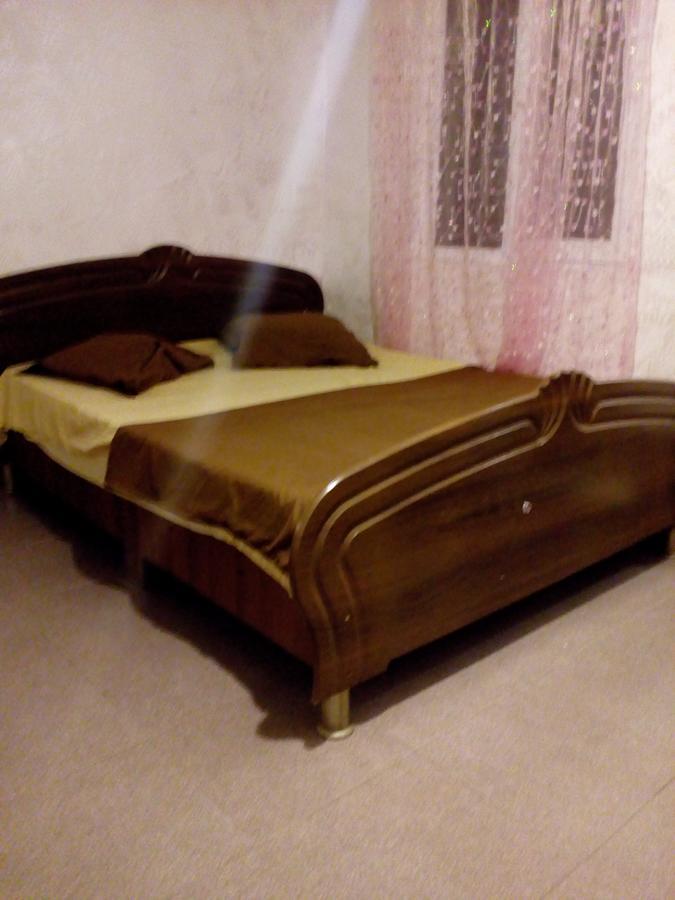 Mini Hotel On Guramishvili 22 Кобулеті Екстер'єр фото