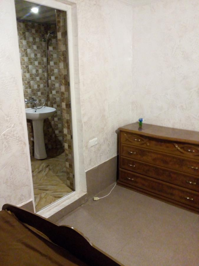 Mini Hotel On Guramishvili 22 Кобулеті Екстер'єр фото