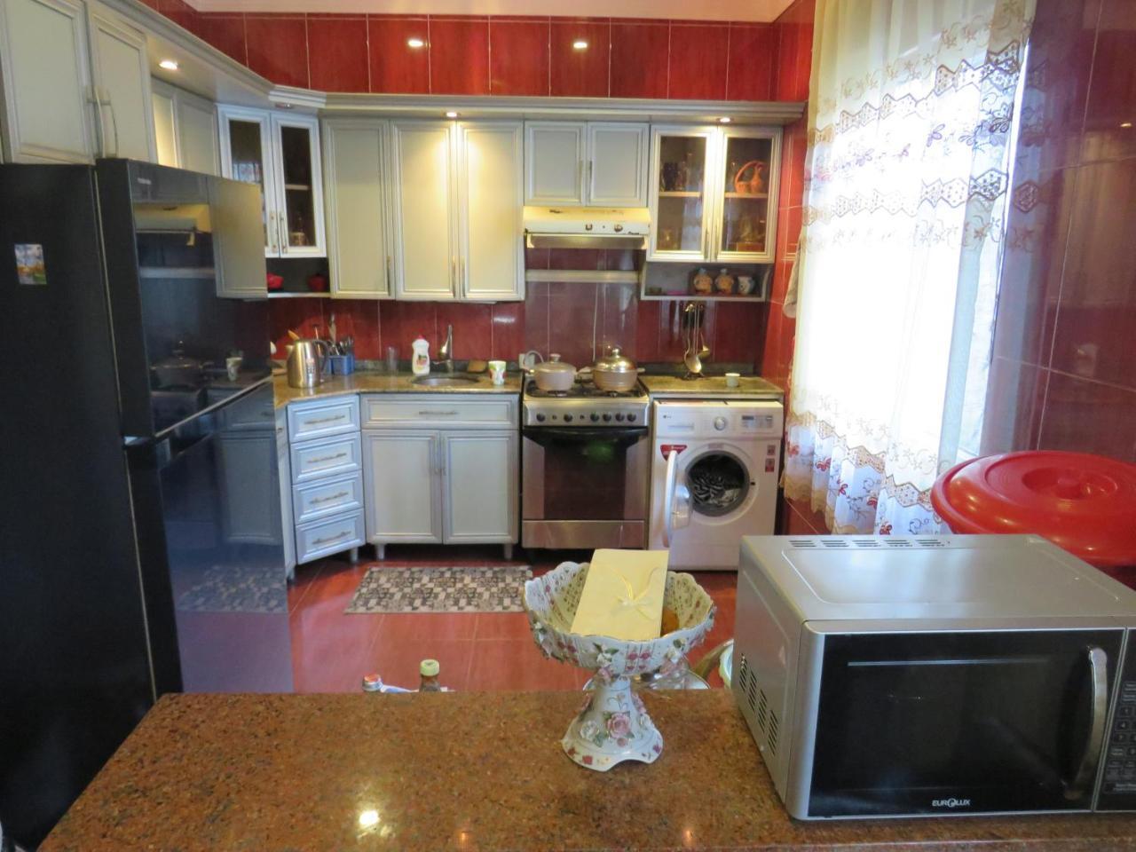 Mini Hotel On Guramishvili 22 Кобулеті Екстер'єр фото