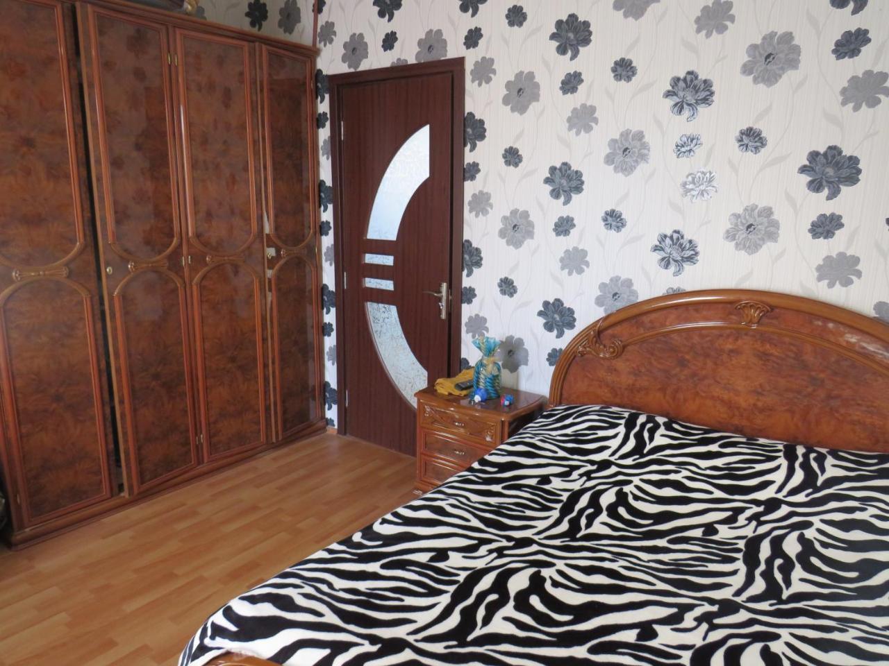 Mini Hotel On Guramishvili 22 Кобулеті Екстер'єр фото
