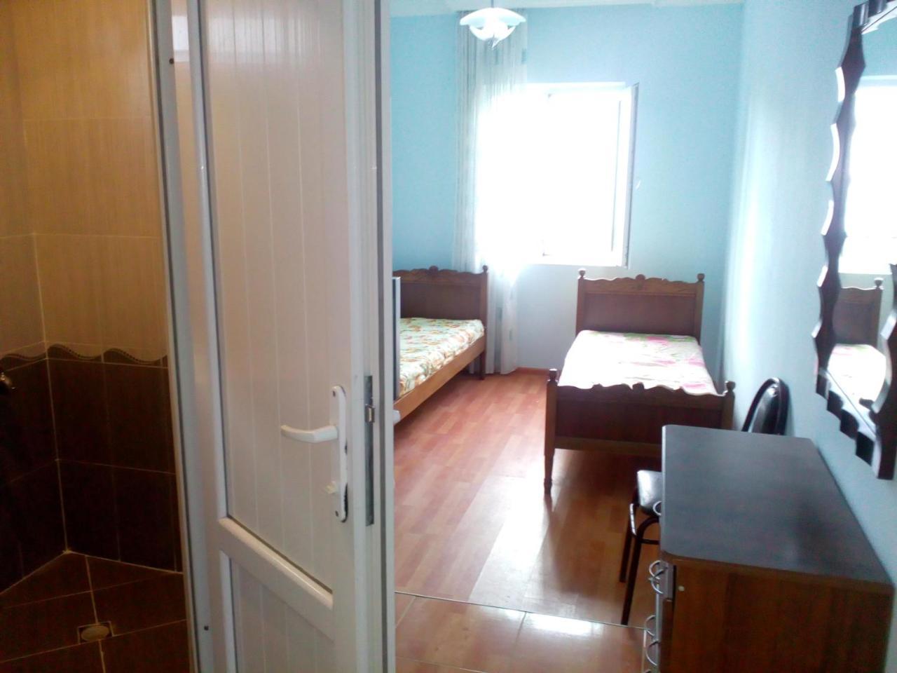 Mini Hotel On Guramishvili 22 Кобулеті Екстер'єр фото
